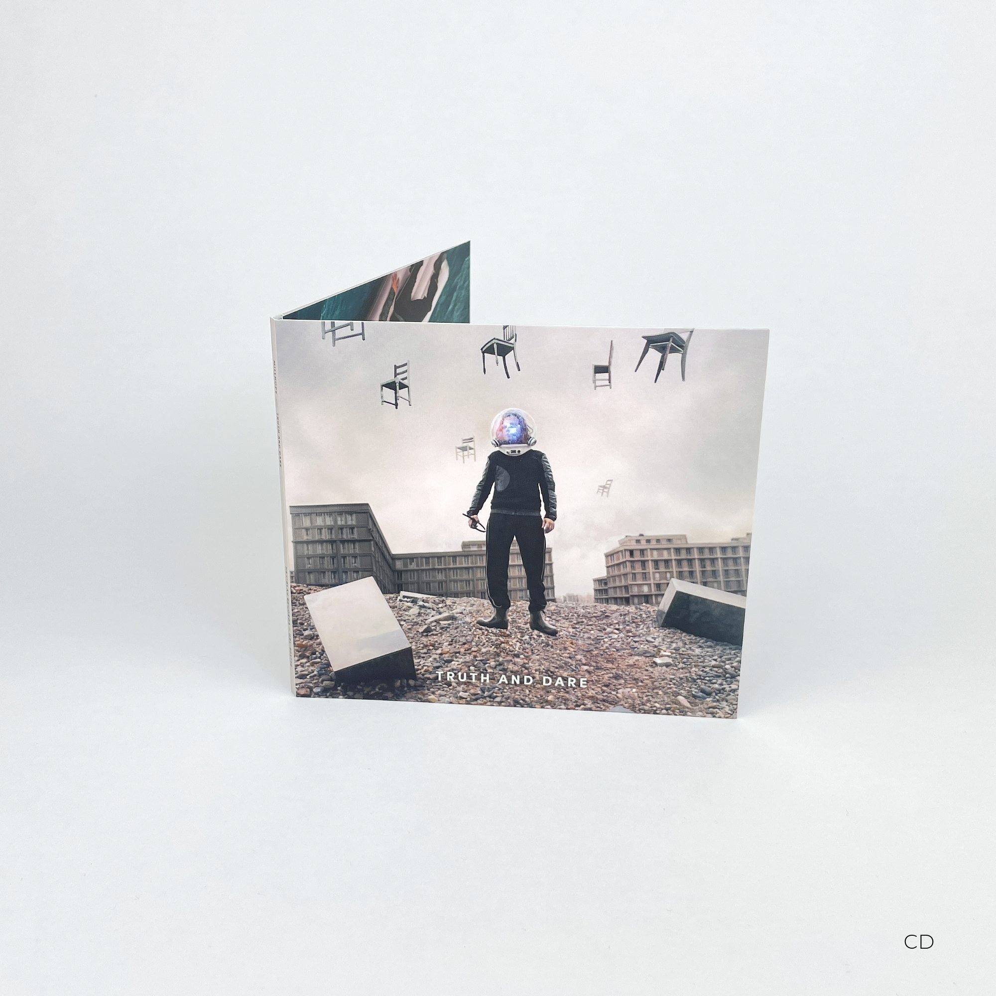 Truth and Dare (CD) / millhope